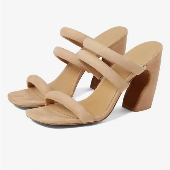 ✨ NWT VINCE Dara Sandals size 7.5 - Picture 1 of 8